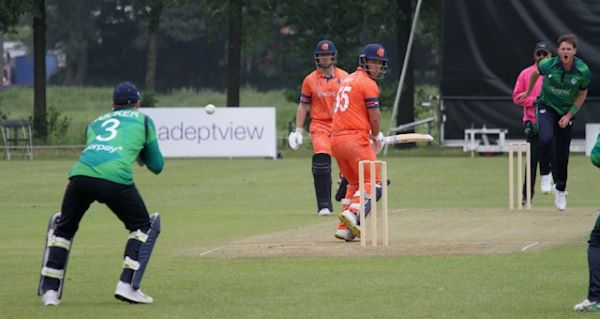 Good ball from Adair beats Levitt (CricketEurope)