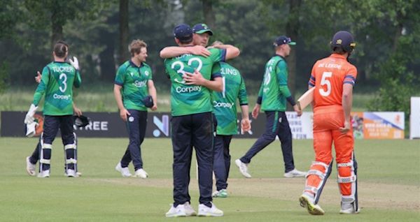 Mark Adair hugs Craig Young (CricketEurope)