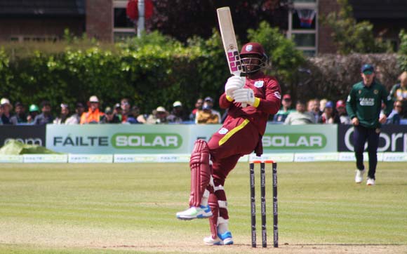 Four runs for Carty (CricketEurope)