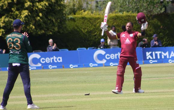 Balbirnie applauds Carty's century (CricketEurope)