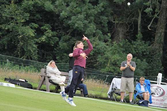 Wylie celebrates a stunning catch (CricketEurope)