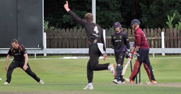 Three in the over for Robertson (CricketEurope)
