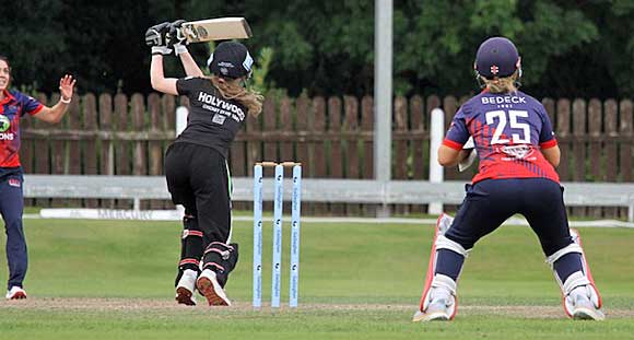 Kerr goes first ball, caught at extra cover (CricketEurope)