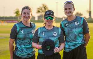 Laura Delany gets her 200th cap (Barney Read)